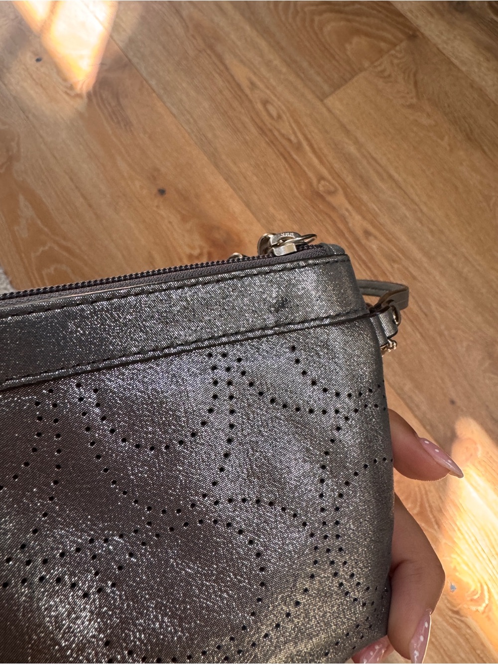 Coach Vintage Metallic Silver Wristlet Clutch - Picture 8 of 8